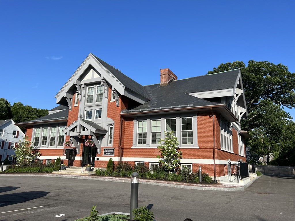 10 Congress St #102, Amesbury, MA, 10 Congress St #102, Amesbury, MA Photo #1