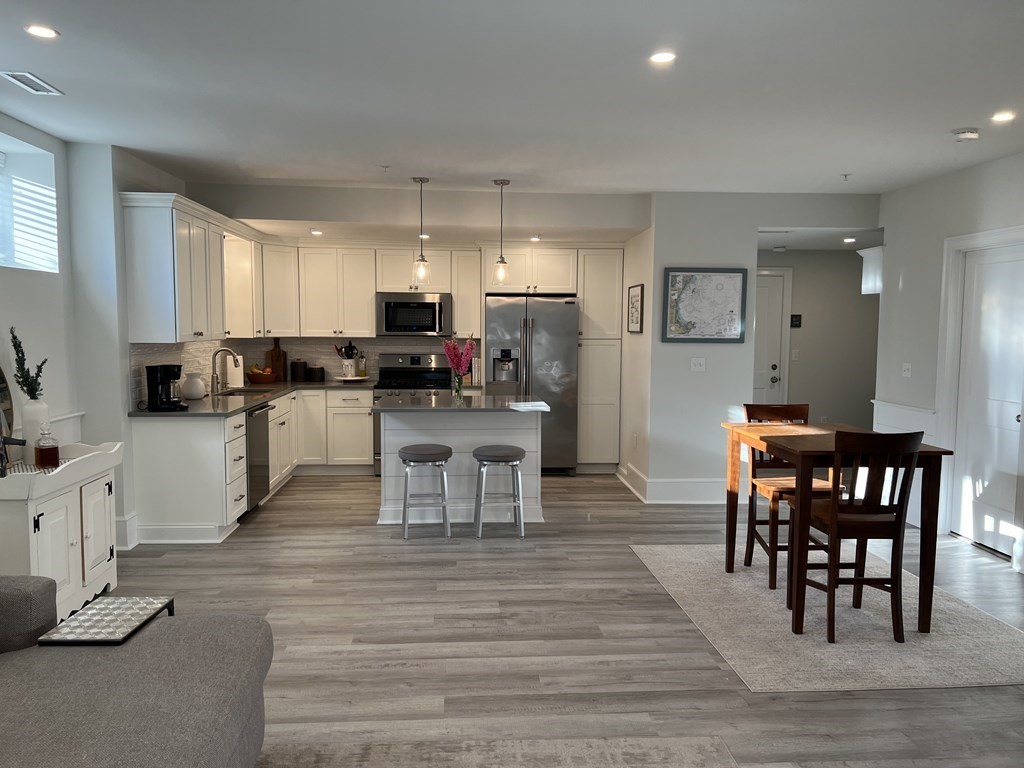 10 Congress St #102, Amesbury, MA, 10 Congress St #102, Amesbury, MA Photo #10