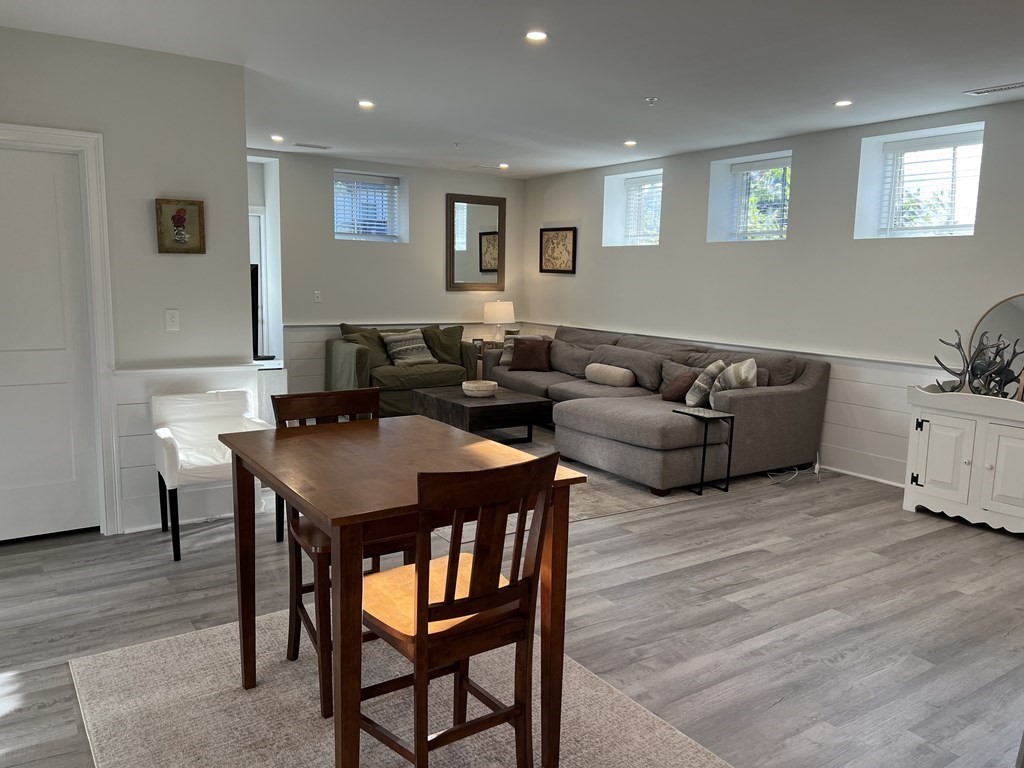 10 Congress St #102, Amesbury, MA, 10 Congress St #102, Amesbury, MA Photo #6