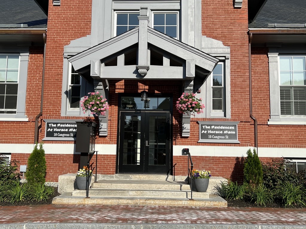 10 Congress St #102, Amesbury, MA, 10 Congress St #102, Amesbury, MA Photo #2