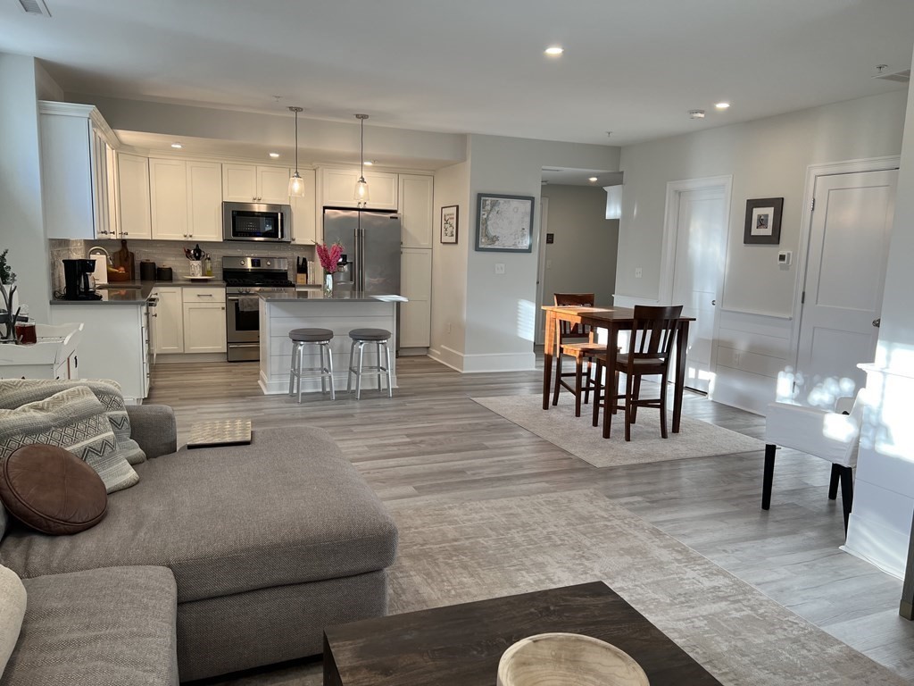 10 Congress St #102, Amesbury, MA, 10 Congress St #102, Amesbury, MA Photo #9