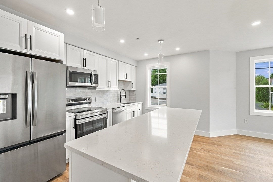 199 South Avenue #4, Whitman, MA Photo #10