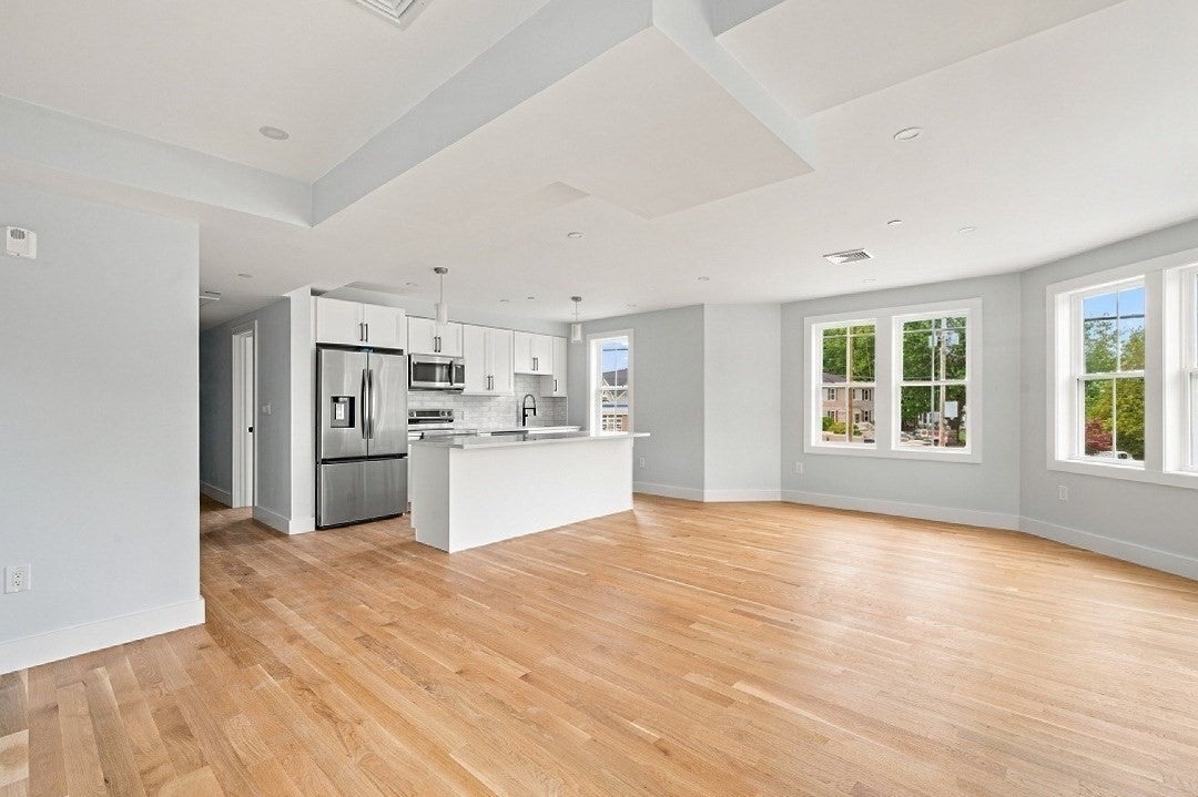 199 South Avenue #4, Whitman, MA Photo #8