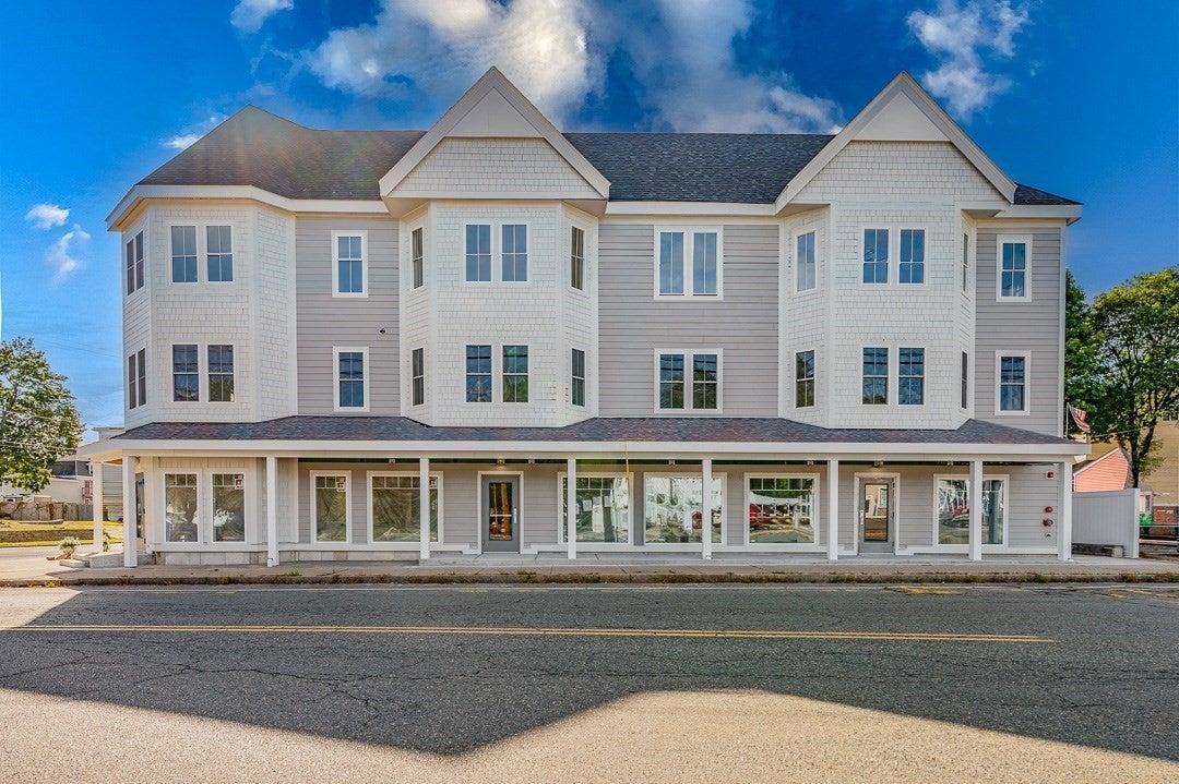 Photo of 199 South Avenue, Whitman, MA