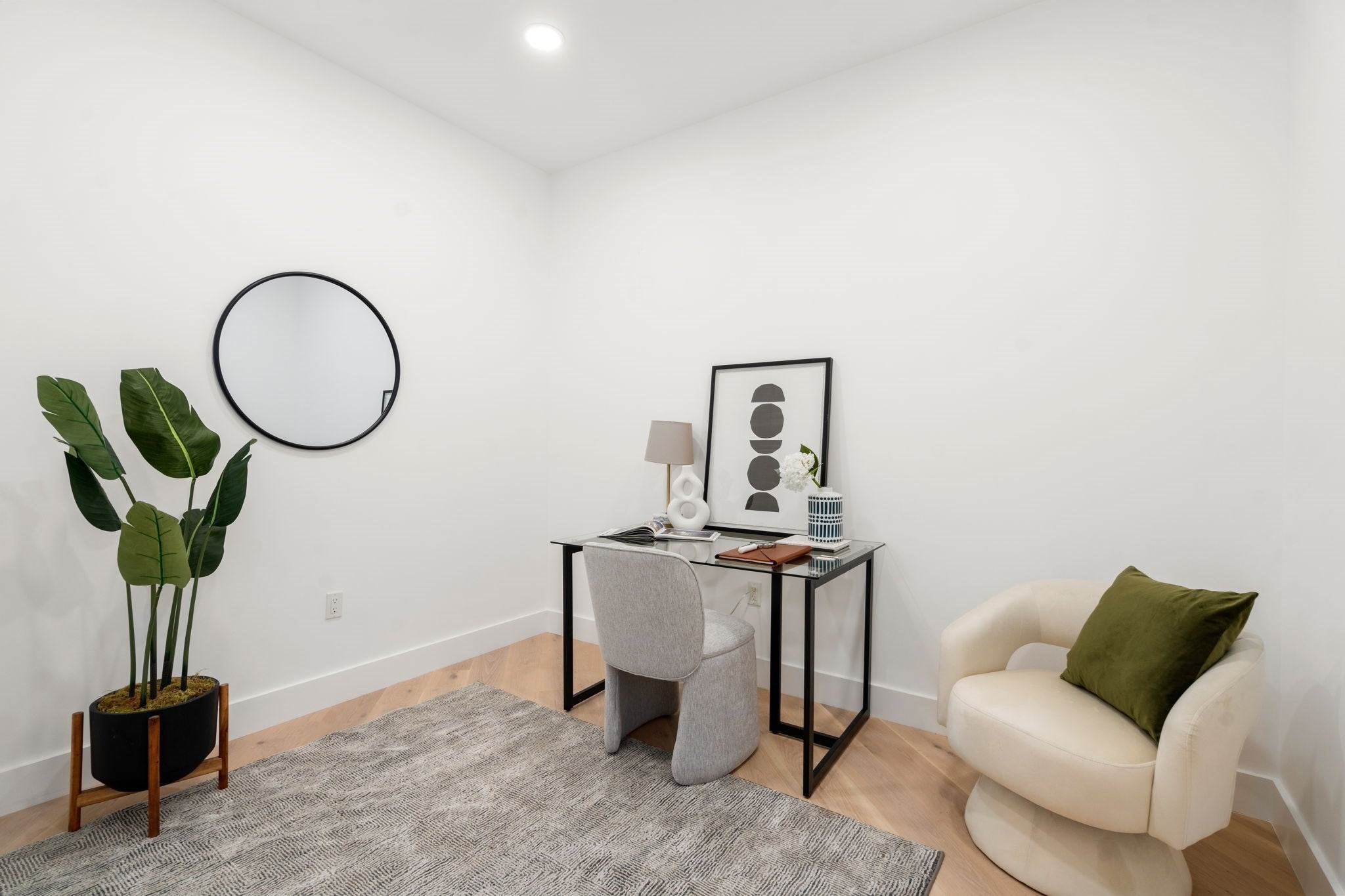 16 Stearns Rd #108, Wellesley, MA, 16 Stearns Rd #108, Wellesley, MA Photo #17