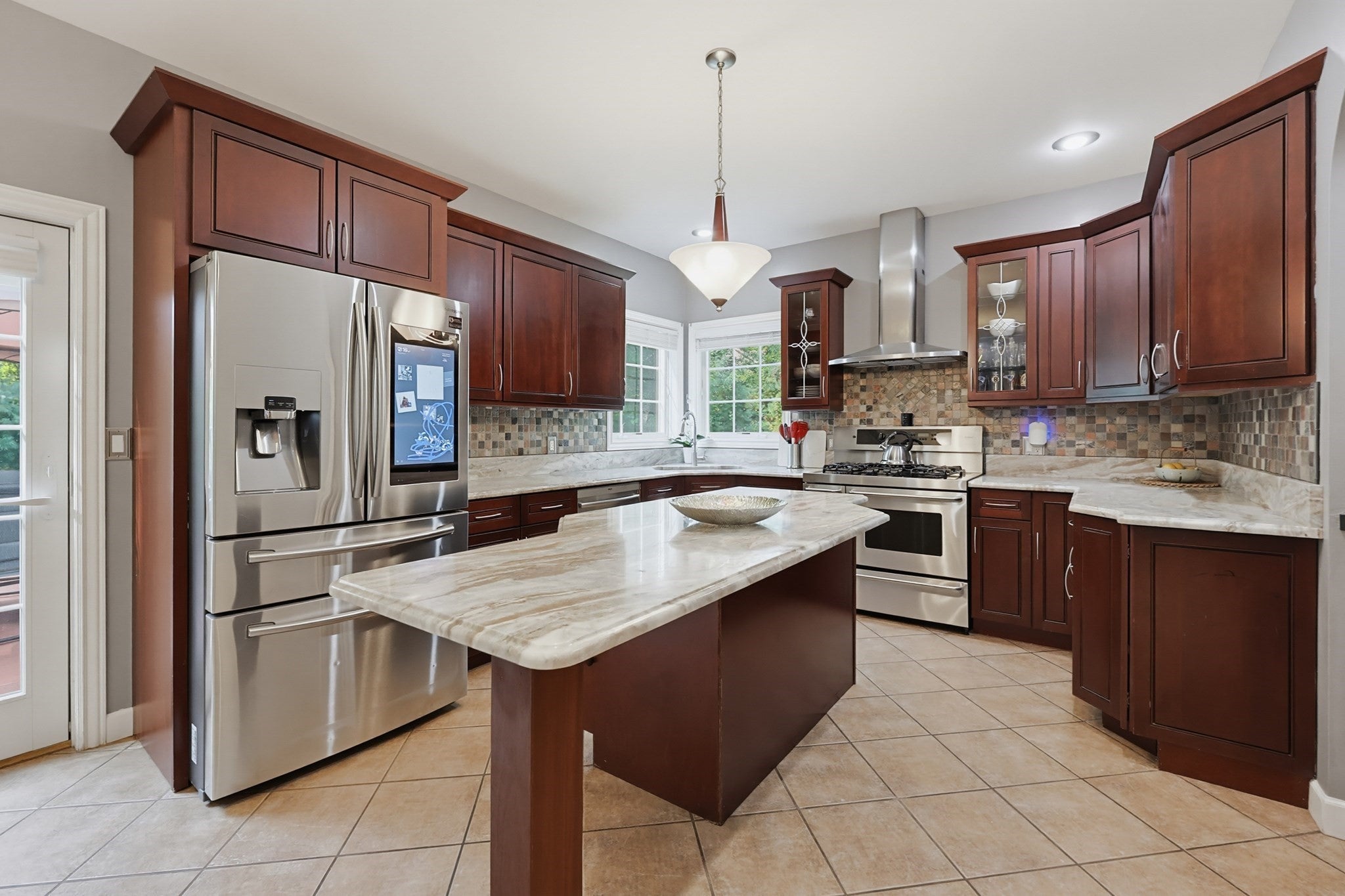 8 Old Bliss St, Rehoboth, MA, 8 Old Bliss St, Rehoboth, MA Photo #8