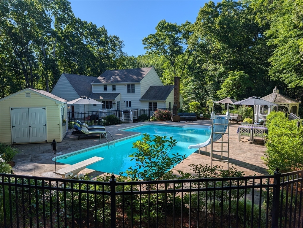 101 Hunter Rd