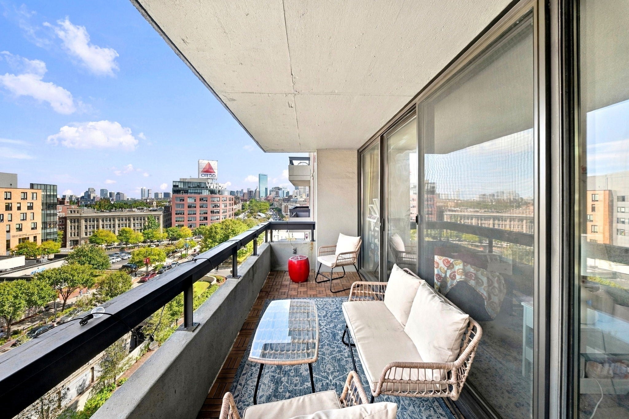 Photo of 566 Commonwealth Ave, Boston, MA