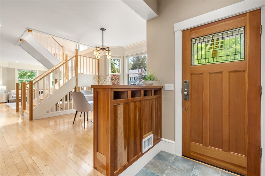 9 Sunny Knoll Ter
