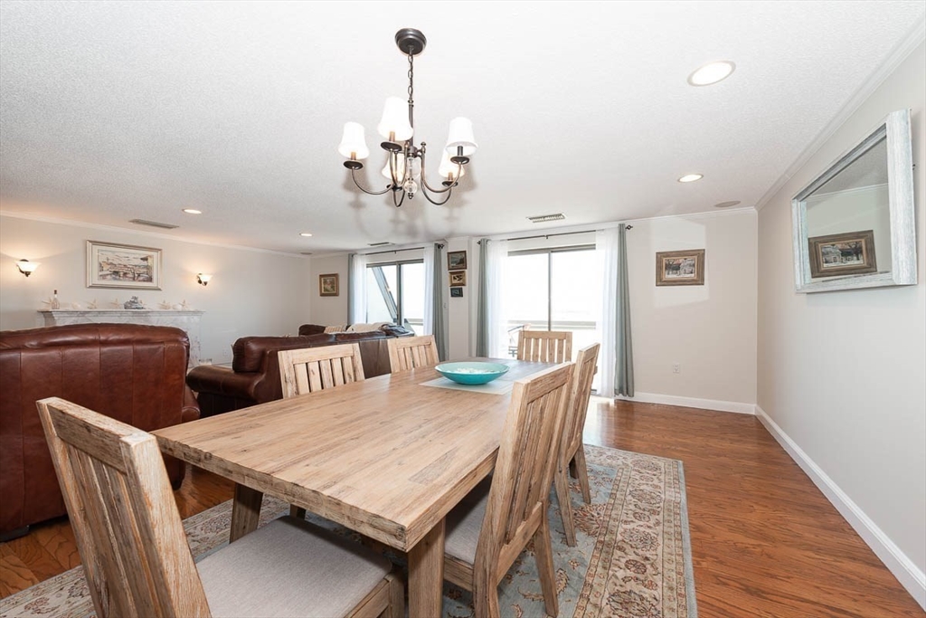 150 Lynnway 703