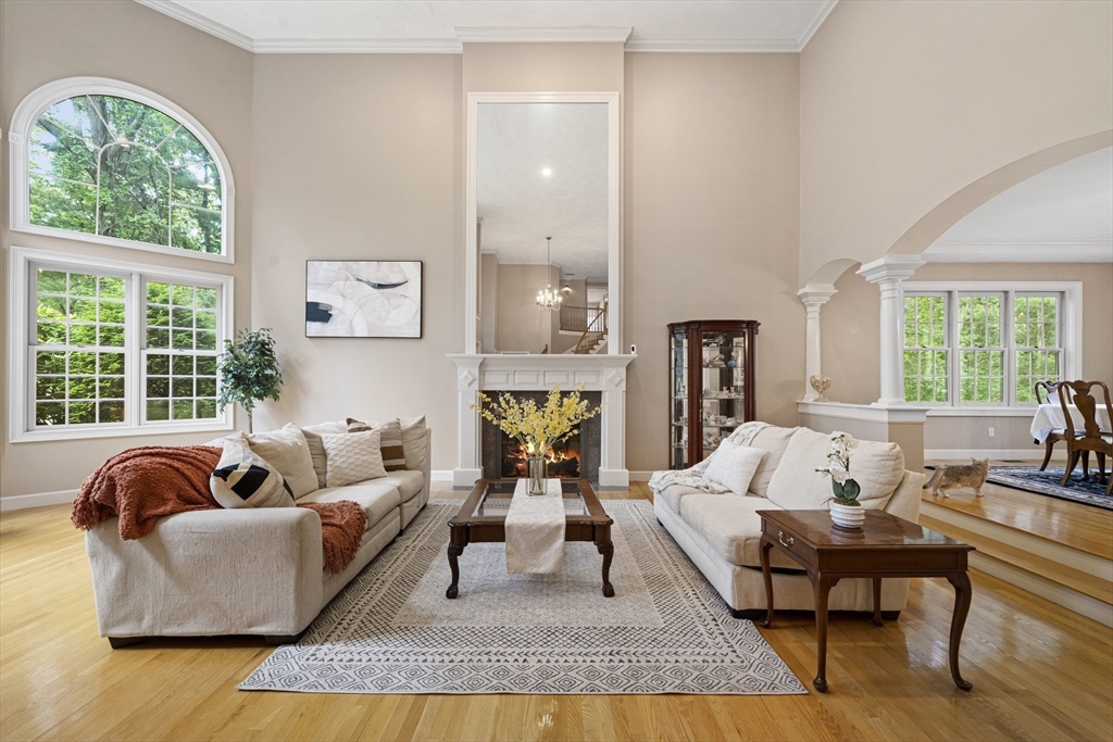 89 Bridle Path