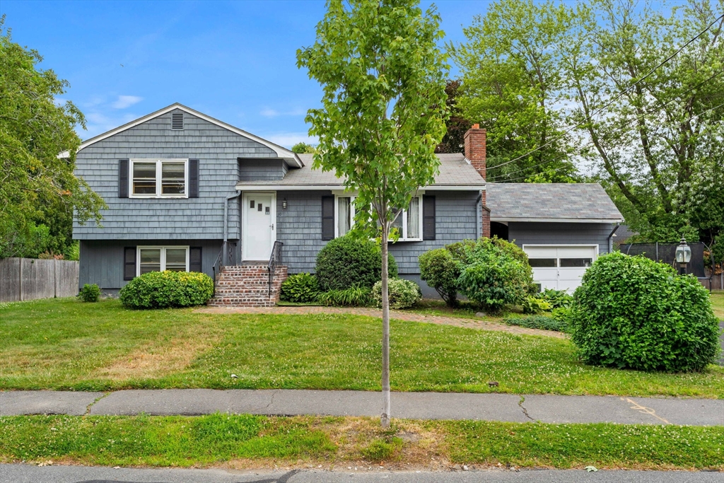 10 Pine Rd