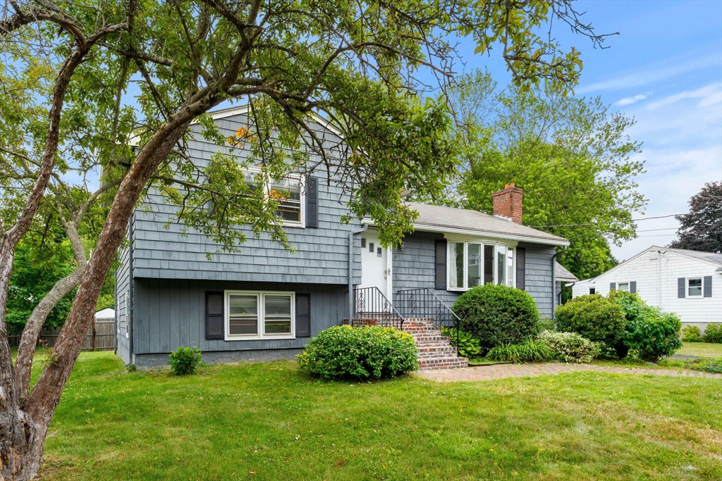 10 Pine Rd