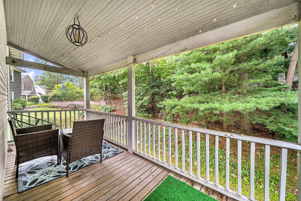 Newton, Massachusetts 02458, United States, 3 Bedrooms Bedrooms, ,1 BathroomBathrooms,Residential,Active,192355