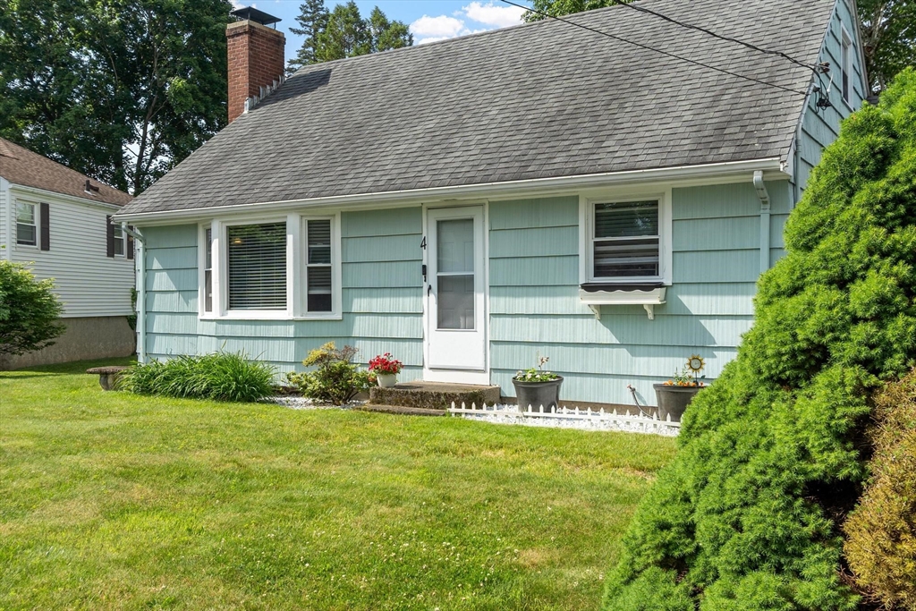 4 Cranston St