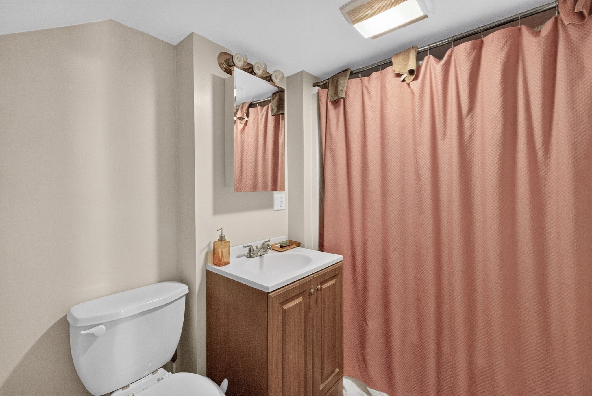 162 O'grady St, Fall River, MA, 162 O'grady St, Fall River, MA Photo #28