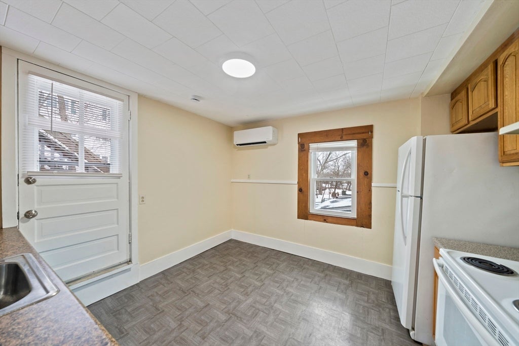 3 Revere Ct, Canton, MA, 3 Revere Ct, Canton, MA Photo #6