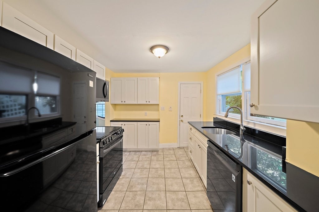 3 Revere Ct, Canton, MA, 3 Revere Ct, Canton, MA Photo #19