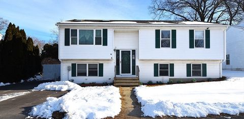 Photo of 16 Arborwood Dr, Worcester, MA 01604 (MLS # 73471877)