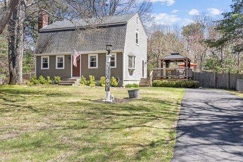 Photo of 57 Dorothy Dr, Plymouth, MA 02360 (MLS # 73511741)