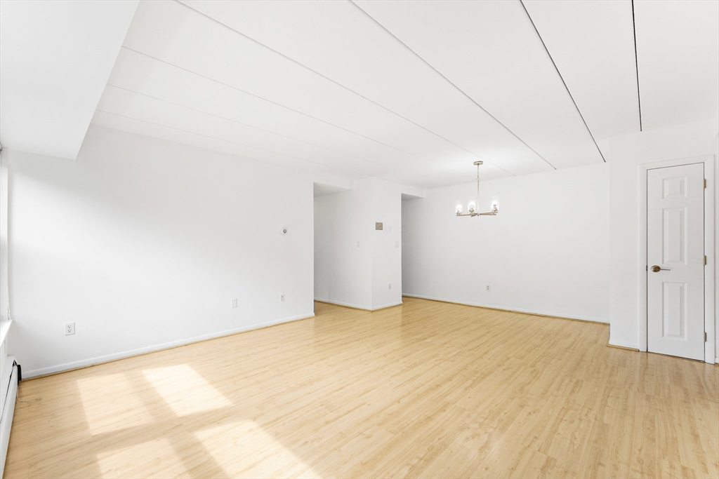 122 Main St 404