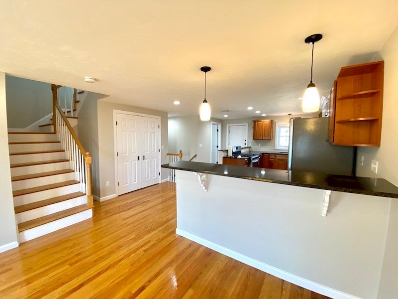 44 Main Street #2, Gloucester, MA, 44 Main Street #2, Gloucester, MA Photo #5