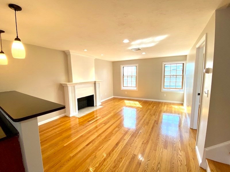 44 Main Street #2, Gloucester, MA, 44 Main Street #2, Gloucester, MA Photo #3