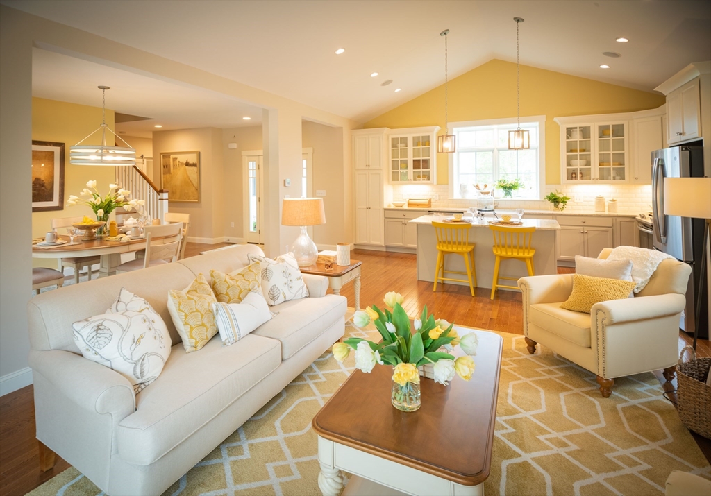 12 Wisteria Rd