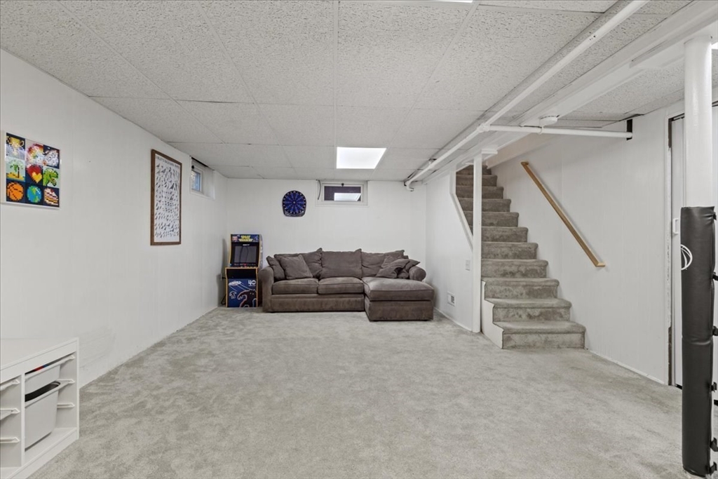 533 Chestnut Street, Needham, MA, 533 Chestnut Street, Needham, MA Photo #16