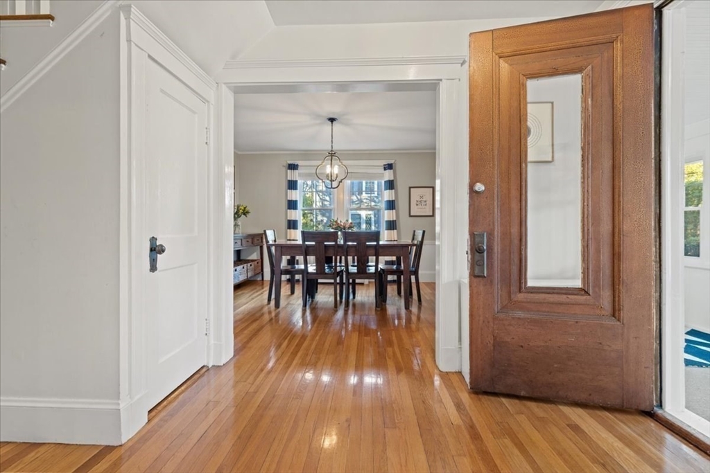 533 Chestnut Street, Needham, MA, 533 Chestnut Street, Needham, MA Photo #9