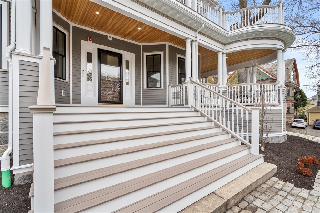 38 Spring Park Avenue 3