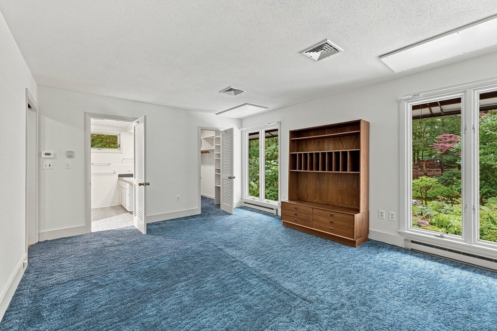 8 Morgan Cir, Amherst, MA, 8 Morgan Cir, Amherst, MA Photo #25