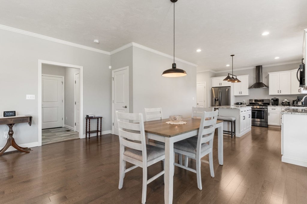 4 Meadow Lane, Blackstone, MA, 4 Meadow Lane, Blackstone, MA Photo #3