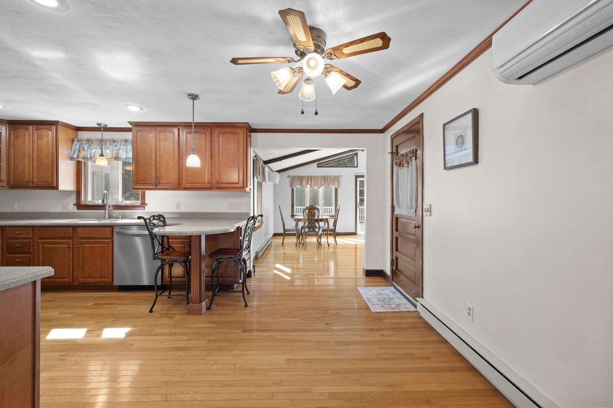 1036 Cohannet St, Taunton, MA Photo #6