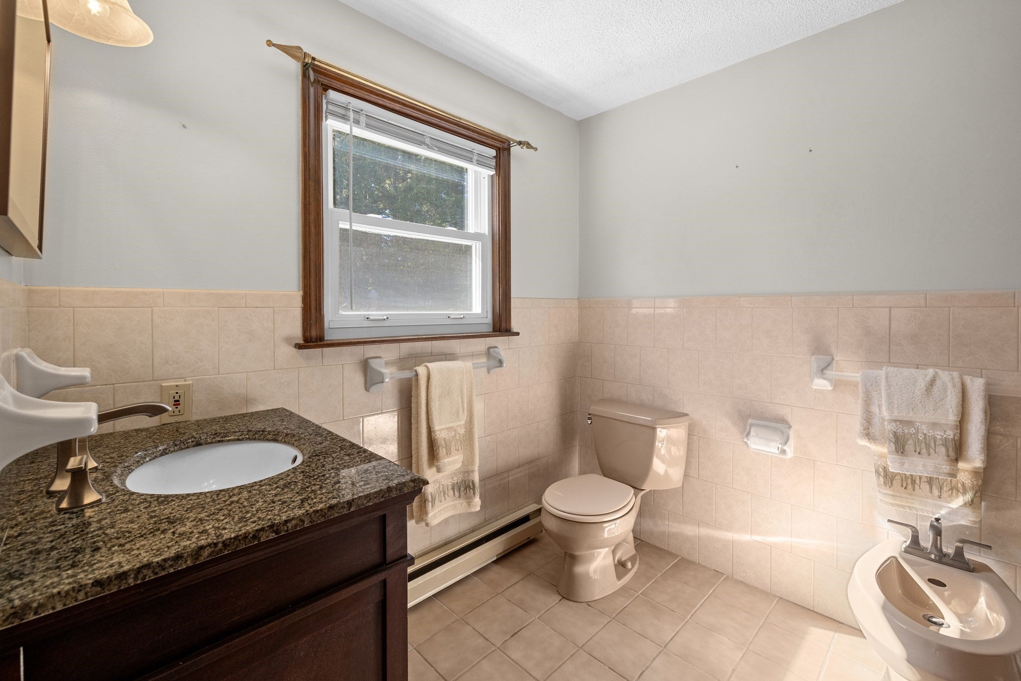 1036 Cohannet St, Taunton, MA Photo #25