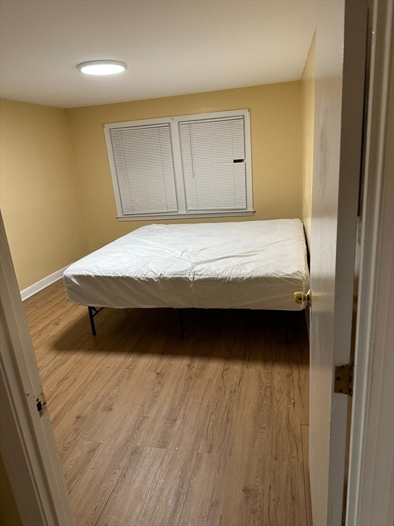 71 Mystic St 4