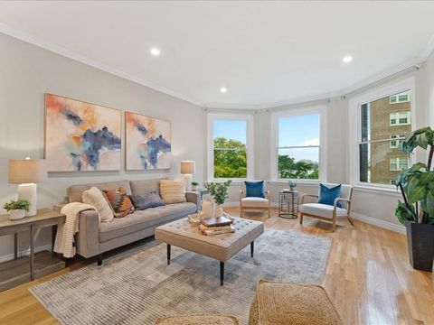 4 Charlesgate East 404 Boston MA 02215