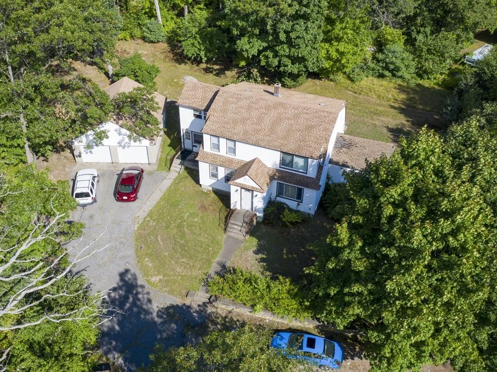 2 Diane St
