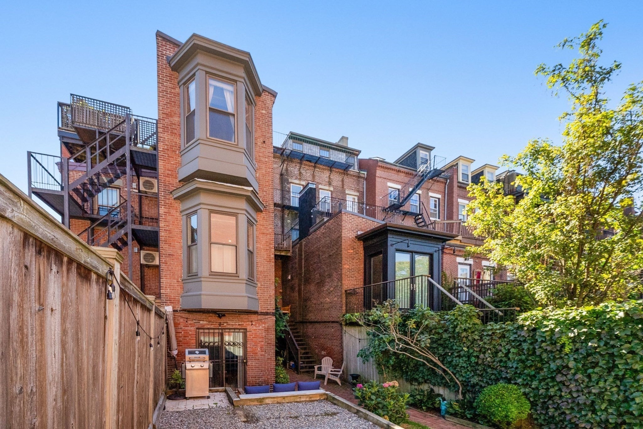 439 Shawmut Ave 6