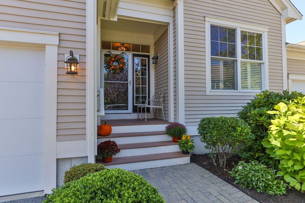 116 Grey Hawk Dr 116