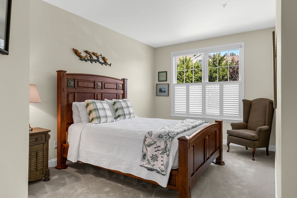 116 Grey Hawk Dr 116