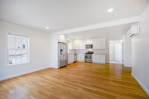 Photo of 48 Spruce St #1, Winchester, MA 01890 (MLS # 73527197)