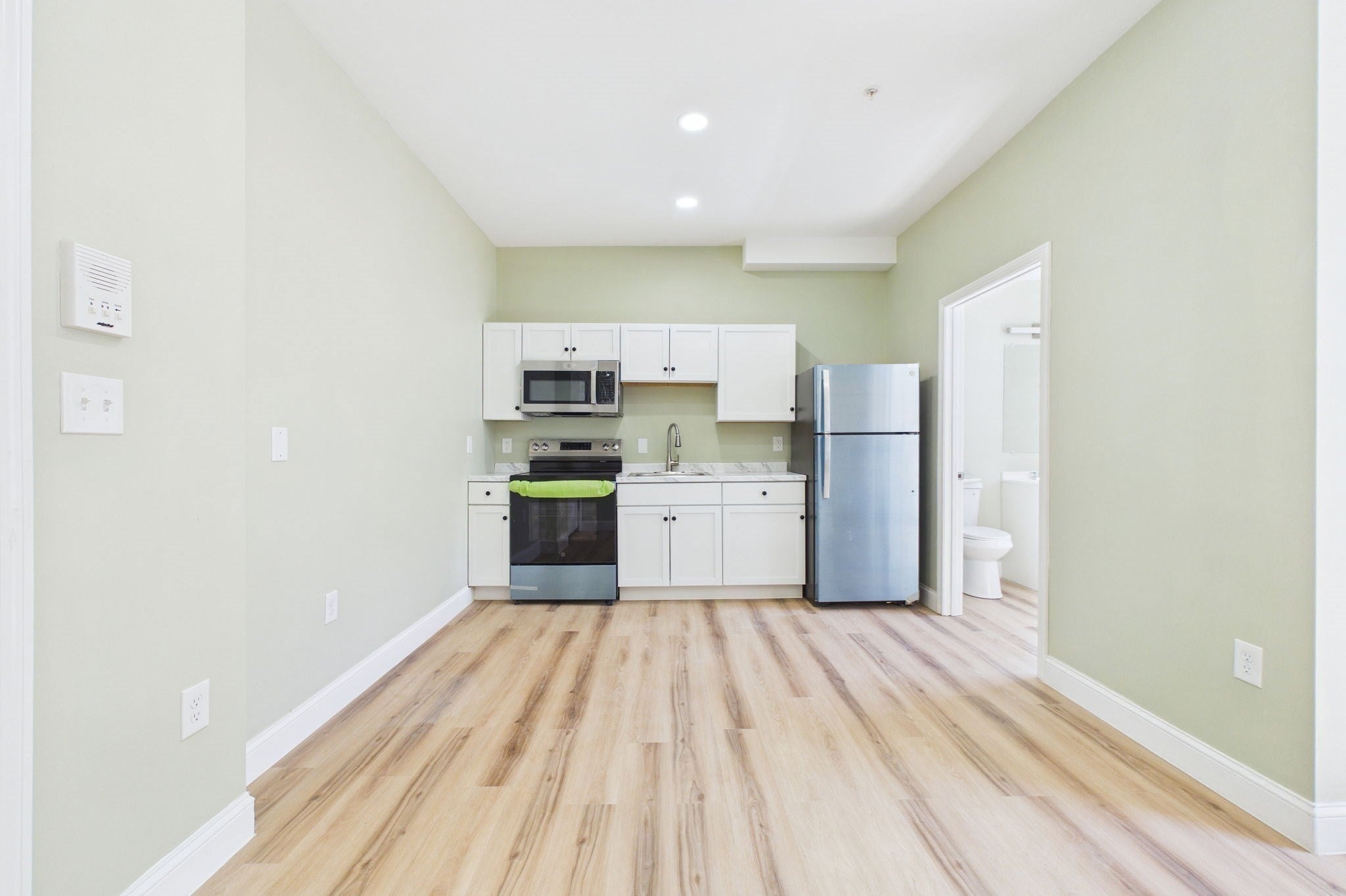 110 Eighth Street, New Bedford, MA, 110 Eighth Street, New Bedford, MA Photo #35