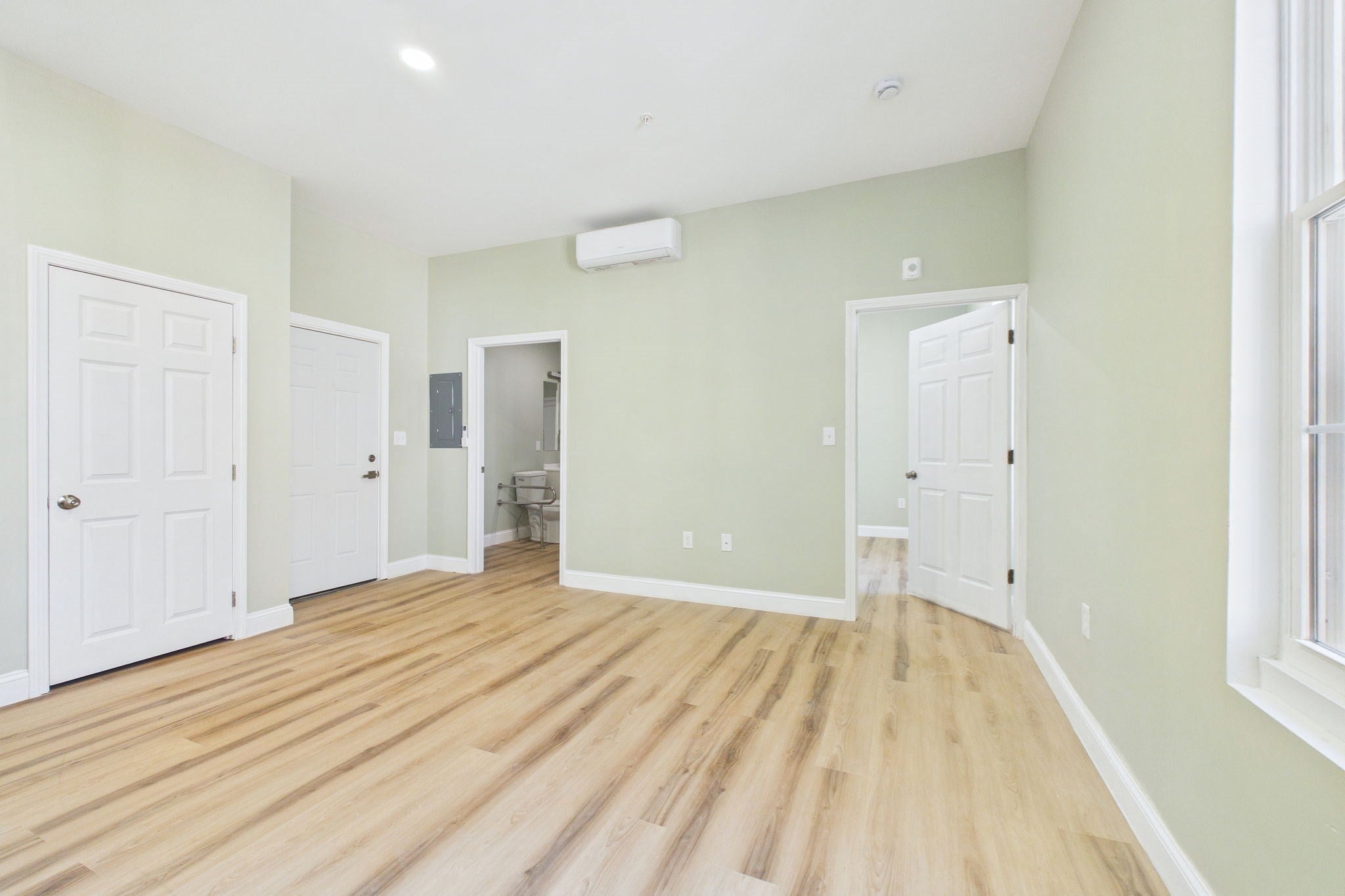 110 Eighth Street, New Bedford, MA, 110 Eighth Street, New Bedford, MA Photo #19