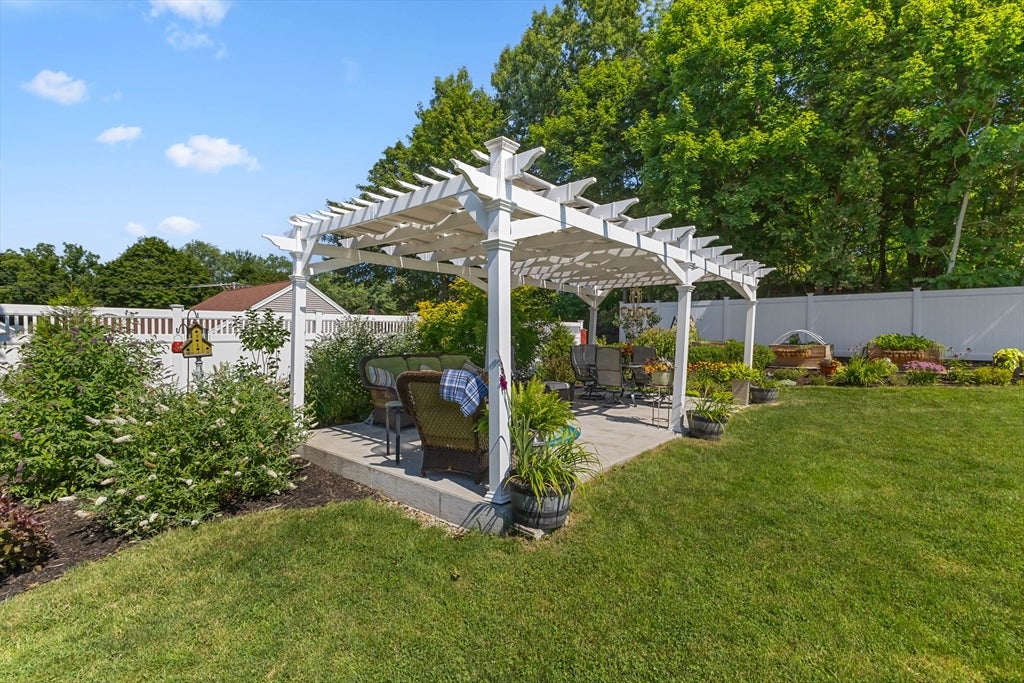 7 Simond St, Auburn, MA, 7 Simond St, Auburn, MA Photo #25