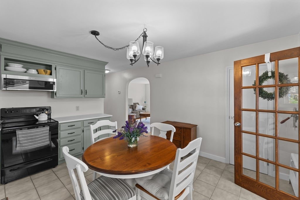 7 Simond St, Auburn, MA, 7 Simond St, Auburn, MA Photo #8
