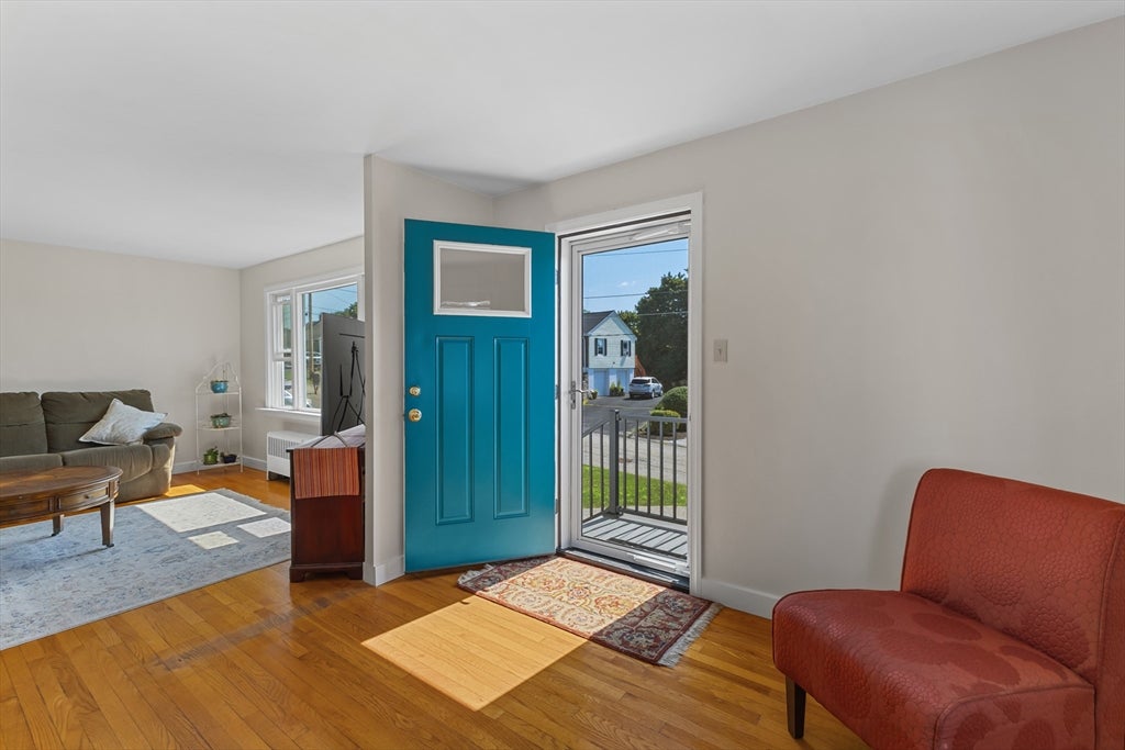 7 Simond St, Auburn, MA, 7 Simond St, Auburn, MA Photo #3