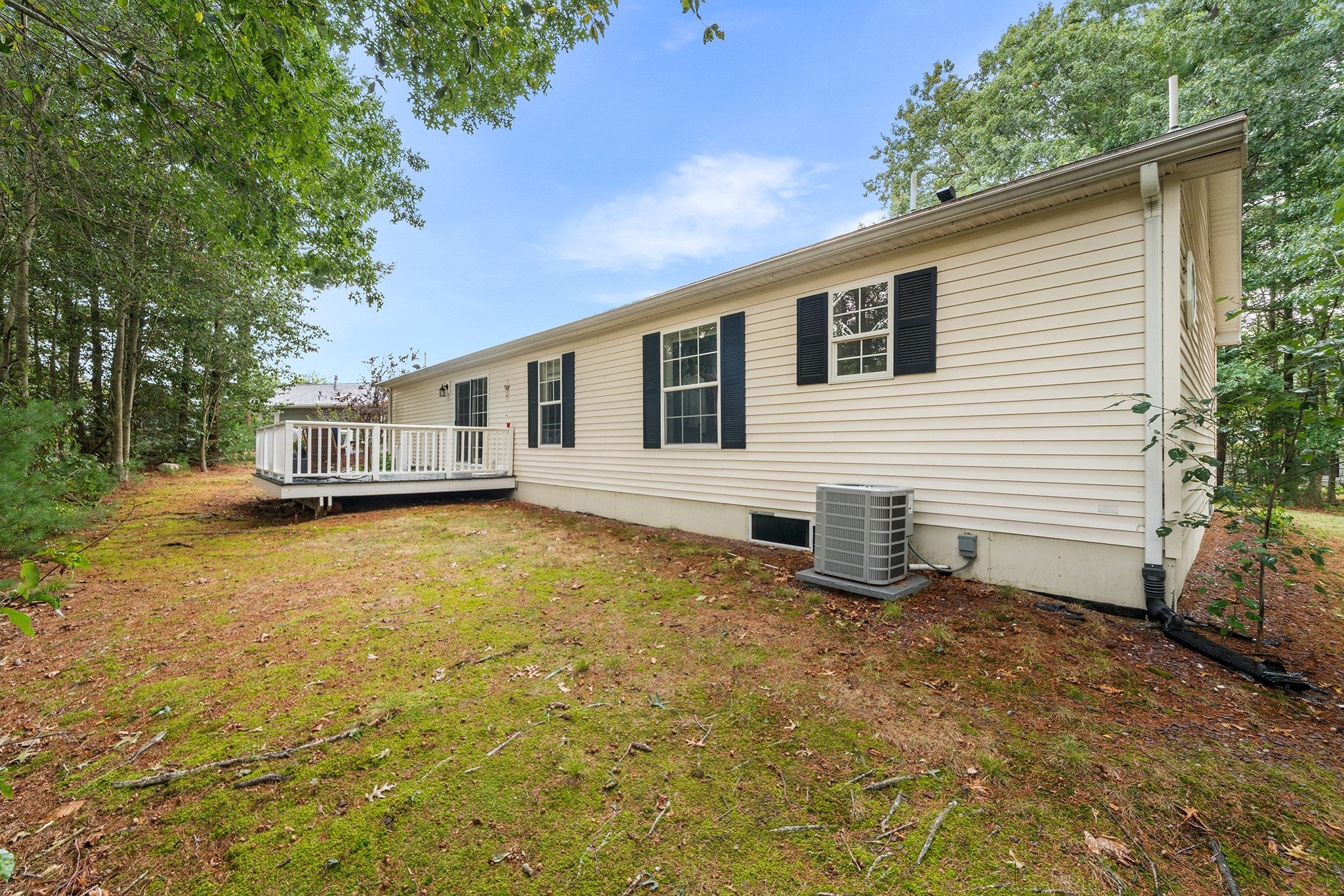 7012 Oak Point Dr, Middleboro, MA Photo #30