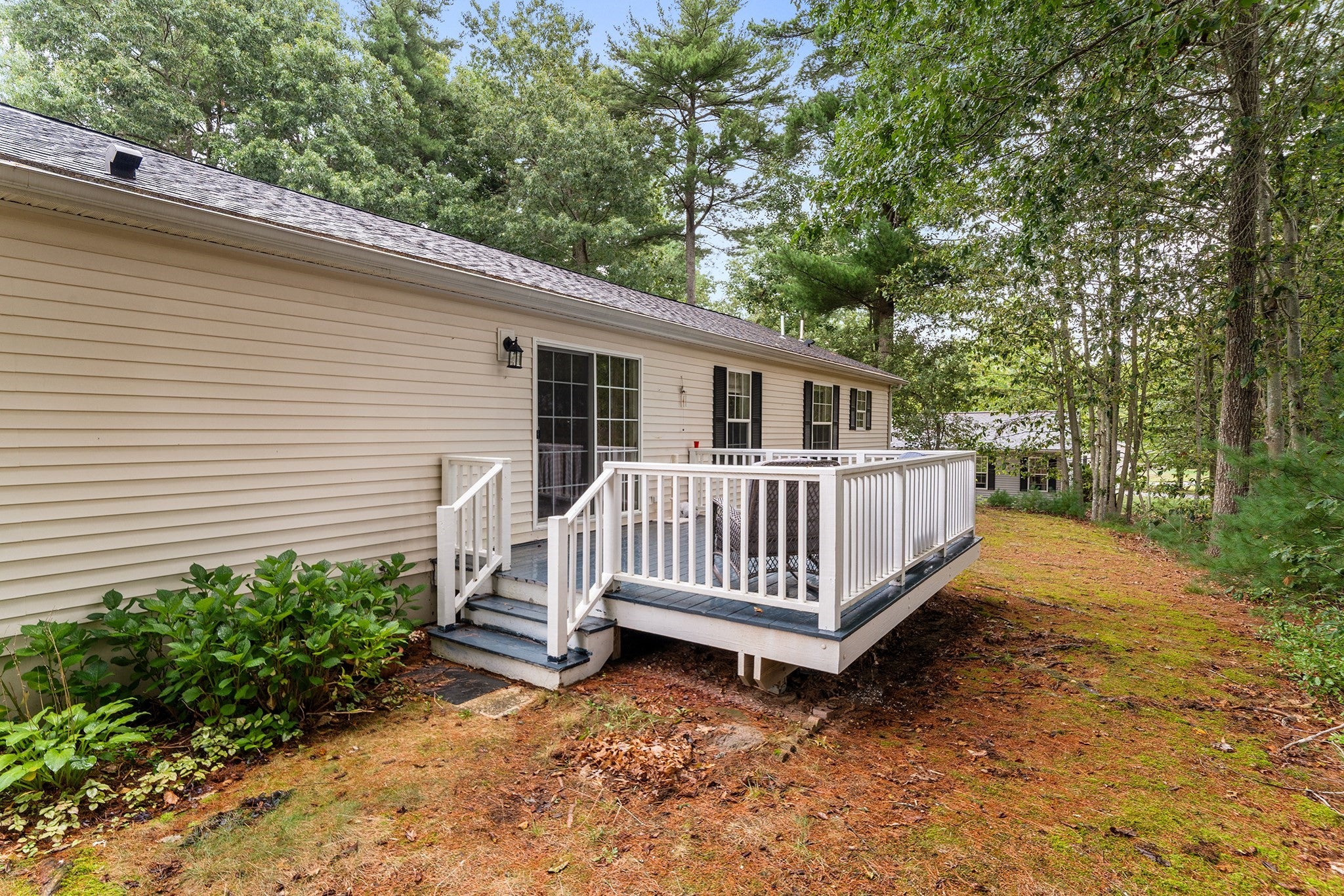 7012 Oak Point Dr, Middleboro, MA Photo #28