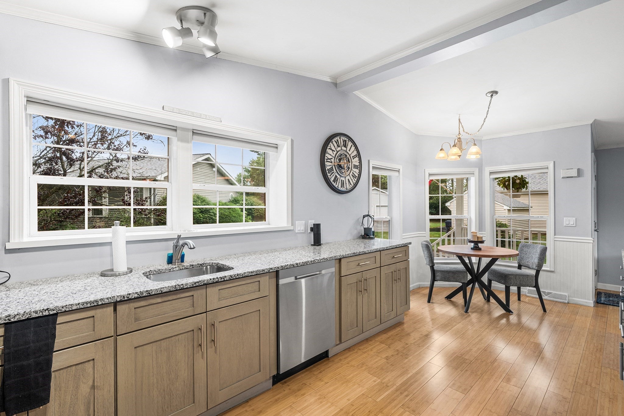 7012 Oak Point Dr, Middleboro, MA Photo #11
